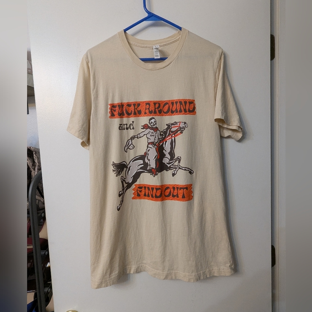 Westert Graphic Tee